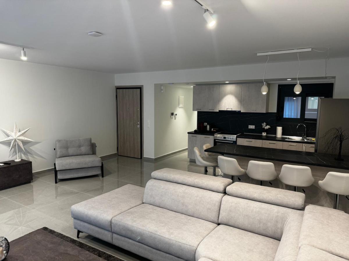 Bed and Breakfast Icon Urban Living Trikala Esterno foto